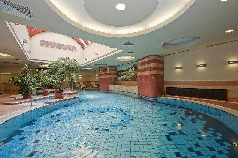 Palace Hotel 4*
