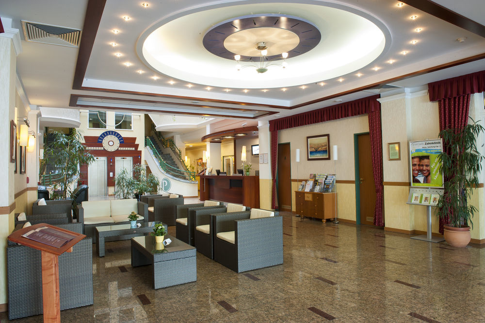 Palace Hotel